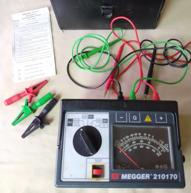 Megger 210170, 1000 Volt Insulation Tester, Hand Crank Analog - Tested & Working