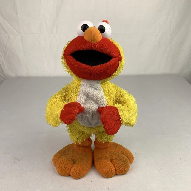 SESAME STREET CHICKEN Dance Elmo Doll by Fisher Price Sings 21.57