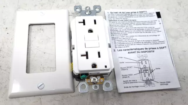 Leviton GFNT2-W Self-Test SmartlockPro Slim GFCI Non-Tamper-Resistant Receptacle