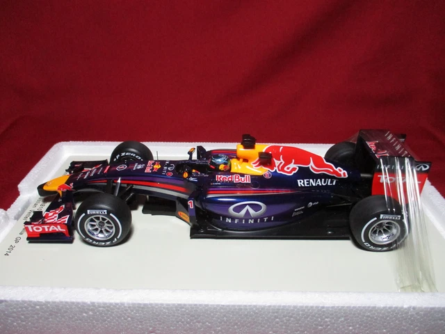 1:18 SCALE SEBASTIAN Vettel Infiniti Red Bull RB10 2014 Australian - Main Image