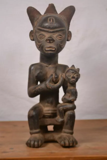 African tribal Art,pende statue from Democratic Republic of Congo