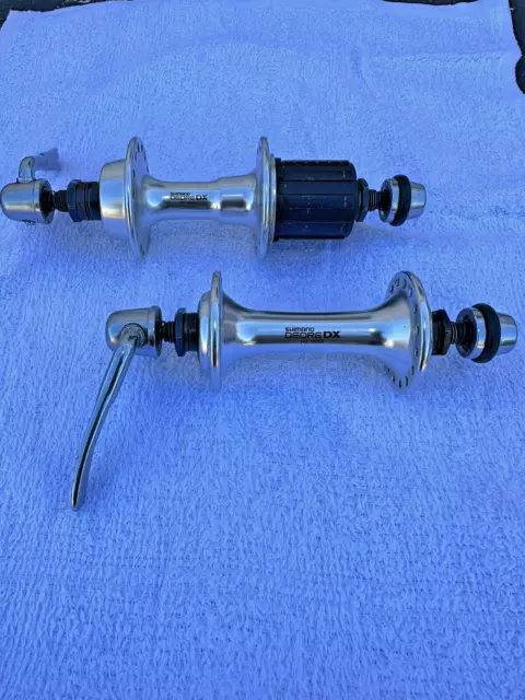 VINTAGE SHIMANO DX FH-M650, HB-M650 HUB SET, 32H, 7spd INCLUDES SKEWERS VINTAGE SHIMANO DX FH-M650, HB-M650 HUB SET, 32H, 7spd INCLUDES SKEWERS