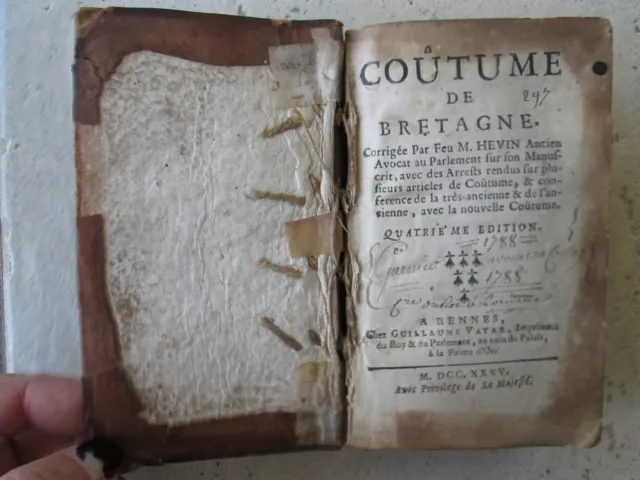 Hevin : Coutume De Bretagne, 1735.