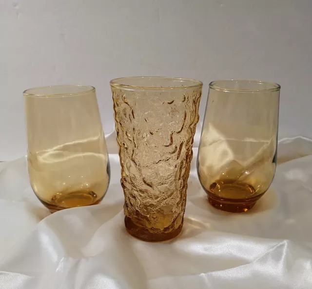Set of 3 Glass Tumblers Amber Gold Drinking Glasses Iced Tea 5.5” MCM Vintage