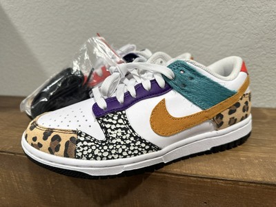 nike womens dunk low se patchwork safari shoes 12