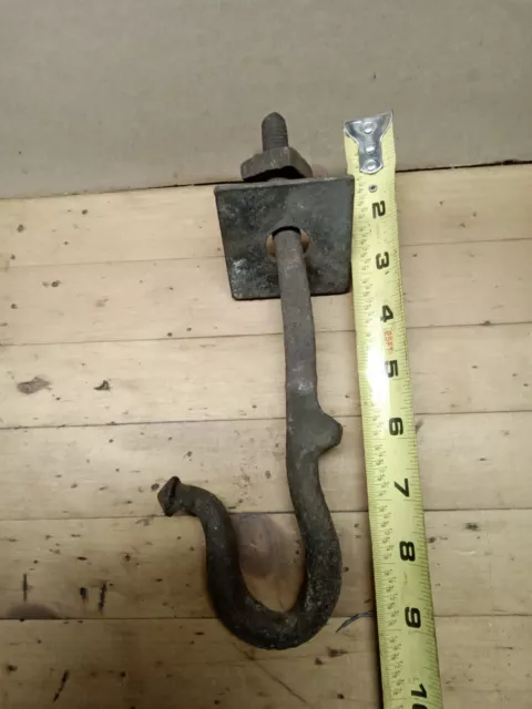 VINTAGE UNIQUE HAND FORGED WROUGHT IRON HOOK 9"×3" Barn Find Nut Plate Unique