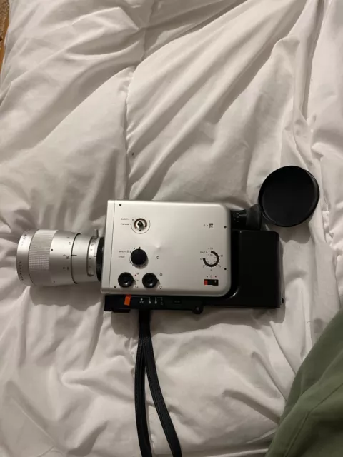 Braun Nizo 801 Macro Super 8 Camera - Untested Motor Running/Lightmeter Working