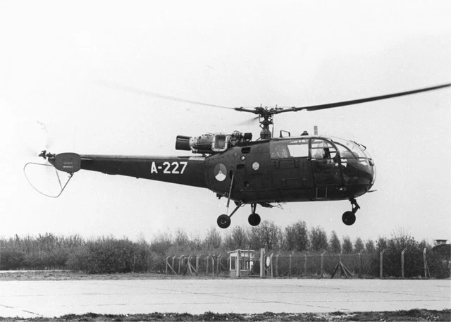 Photo  7 X 5" Alouette 3  E00