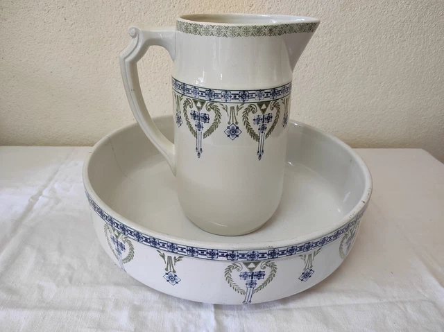 ANCIEN NÉCESSAIRE DE toilette Cuvette, Bassine + Broc, Pichet en