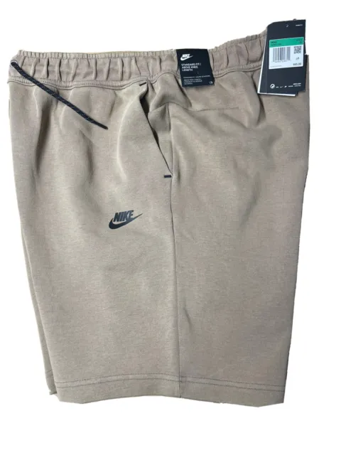 Nike Sportswear Washed Tech Fleece Shorts Size XL Tan CZ9912-229 Men’s Brand New