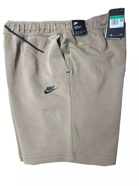 Nike Sportswear Washed Tech Fleece Shorts Size XL Tan CZ9912-229 Men’s Brand New