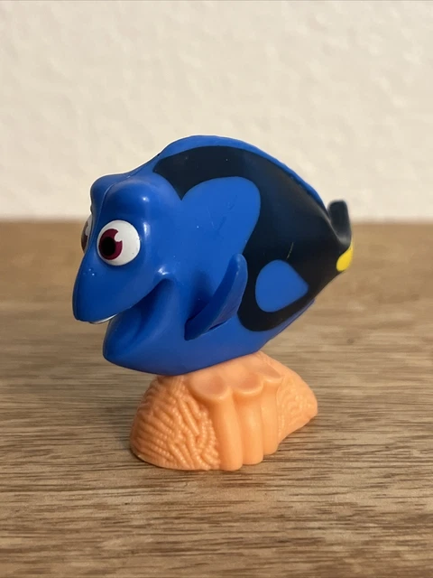 DORY DISNEY PIXAR Finding Nemo 2.5” Action Figure Plastic Toy On Base £ ...
