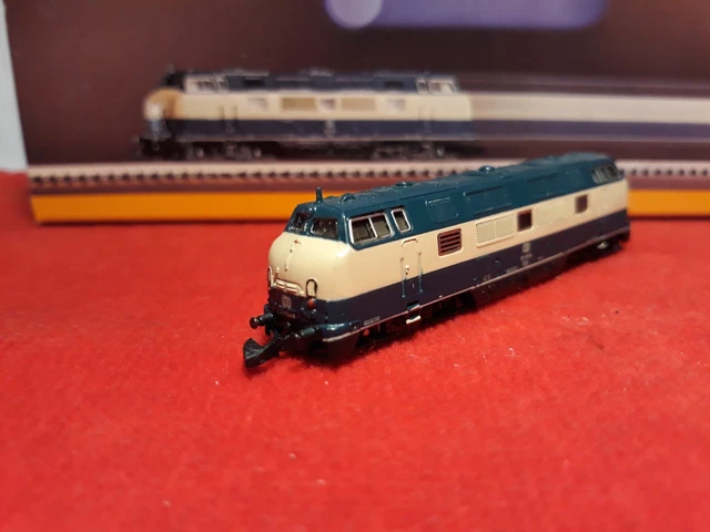 Märklin 39070 Locomotive diesel Classe 77 DB AC ~ courant alternatif