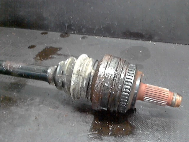 2 Arbres D'entraînement Arrière Gauche/droite Pour BMW 5 (E60 E61) 525 Xd / 525 D - Neufs, Marque BRV