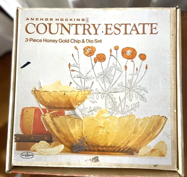 VINTAGE ANCHOR HOCKING Honey Gold 3Piece Chip and Dip Set NOS Never