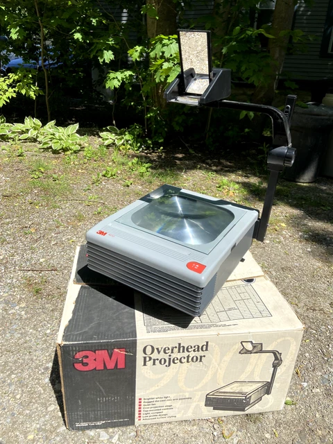 3M 9000AJA Overhead Transparency Projector 9050 WORKING With OG BOX!