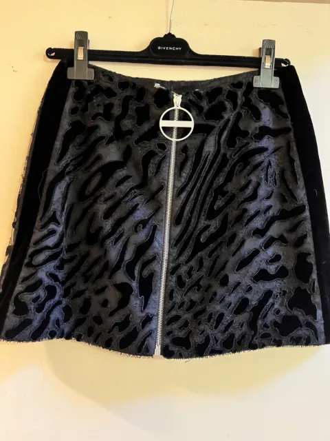 Givenchy NWT $2980  Black Applique Velvet/Lace Mini  Skirt  SEXY Many Sizes