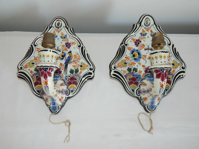 ANCIENNE PAIRE D'APPLIQUES en Faïence DELF HOLLAND Décor Floral Oiseaux Signées