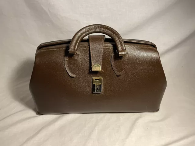 Beautiful Vintage Schell Doctors Bag Pebbled Brown Leather Model 71424 AC