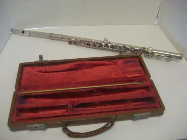 Artley Flute 18-0  #310529 NoGales AZ 1971 In Case in Great Condition FREE SHIP