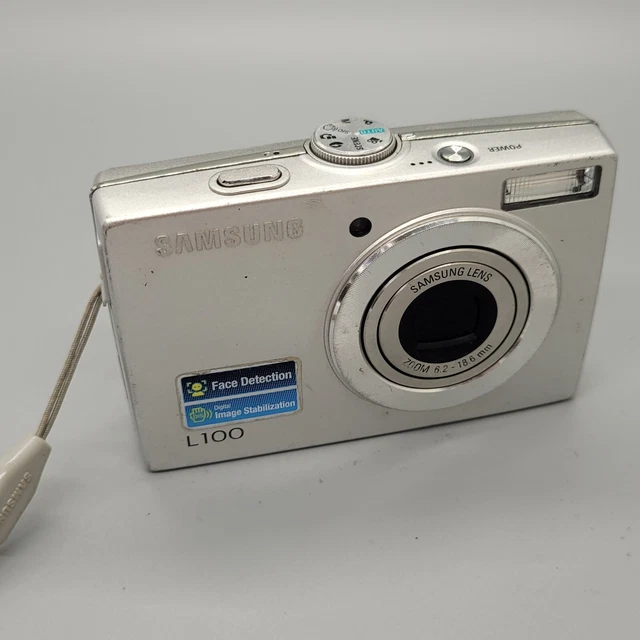 Samsung L100 8.2MP Compact Digital Camera Silver Tested