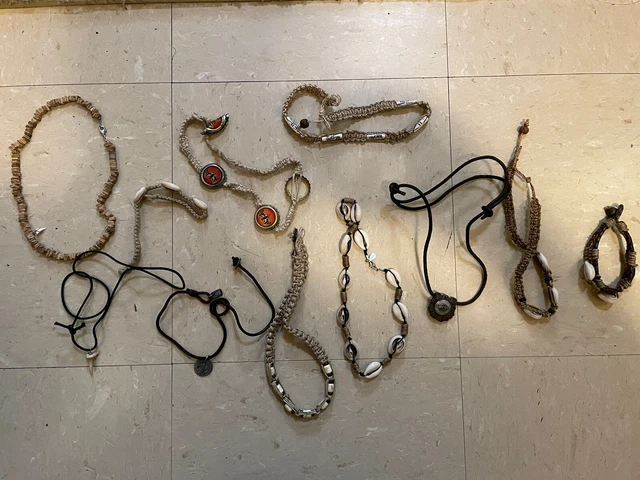 necklace & bracelet lot hard rock Cafe sea shell american eagle Bacardi