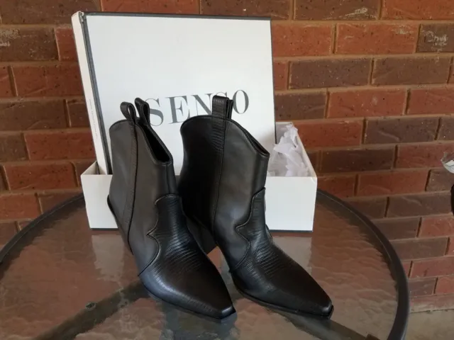 Senso Quillan Leather Heeled Western Boots Size 38 EU 7 AU Brand NEW in Box