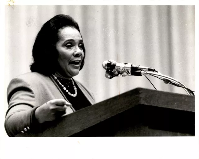 LD291 1988 Original Bob Black Photo CORETTA SCOTT KING Dr Martin Civil Rights