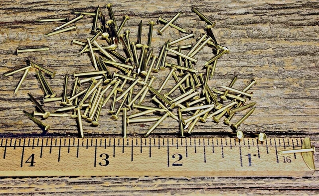 1/2” SOLID BRASS BRADS 100 NAILS Round Head 18 gauge Escutcheon pins USA made!