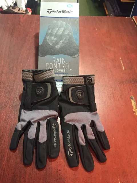 TaylorMade Rain Control Gloves. Pair. Black. Medium/Large. NEW In Packet