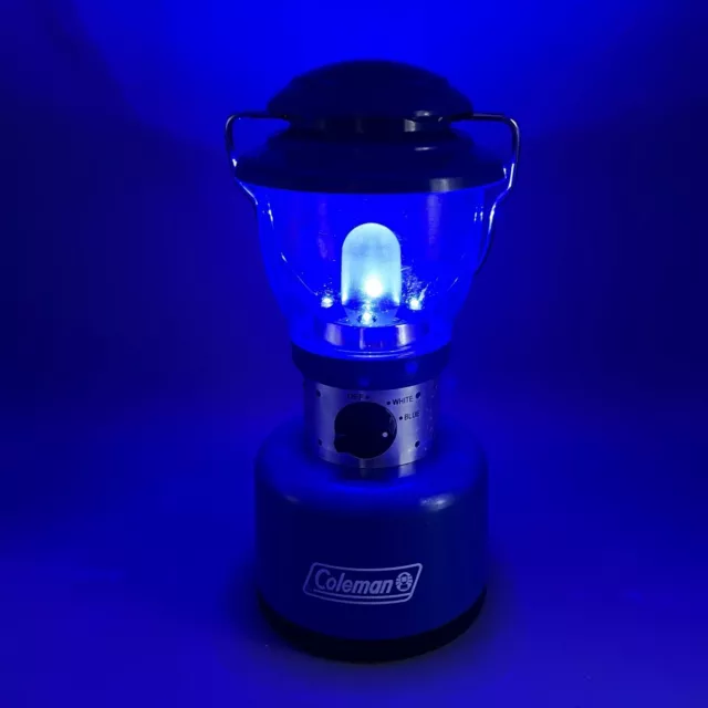 https://www.picclickimg.com/pdQAAOSwZ~VlFYzy/Coleman-Battery-Powered-Plastic-Camping-Lantern-Blue-White.webp