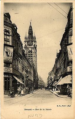 CPA Douai-rue de la mairie (391206)