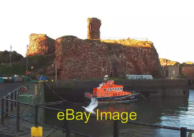 Photo 6x4 Dunbar Harbour & Castle The Lifeboat berthed beneath the old ca c2008