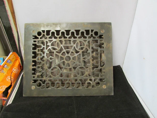 Vintage Ornate Radiator Grate With Fins Vintage Ornate Radiator Grate With Fins