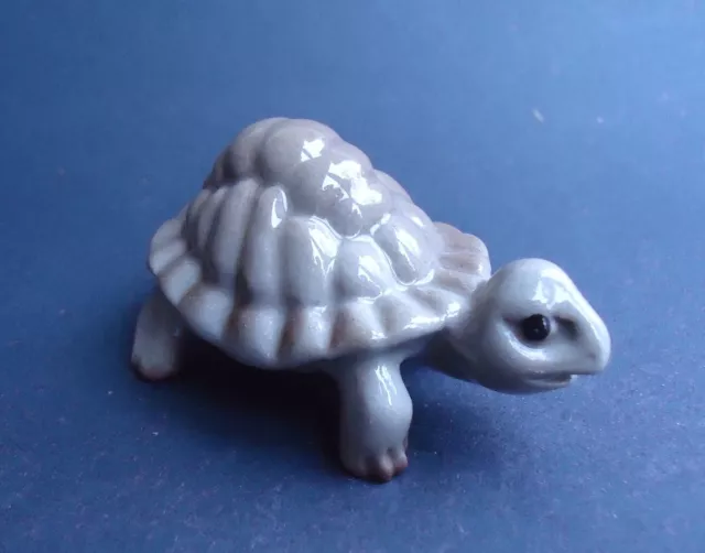 * Hagen Renaker Miniature Ceramic Figurine Turtle