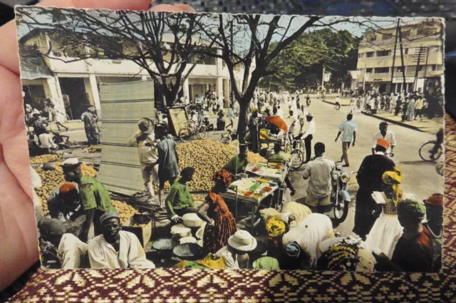 CPA A.O.F Guinée équatoriale Conakry Un coin du marché photo colorisée 1940-1950