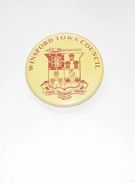 CREST PIN BADGE - WINSFORD TOWN COUNCIL - 44mm DIAMETER