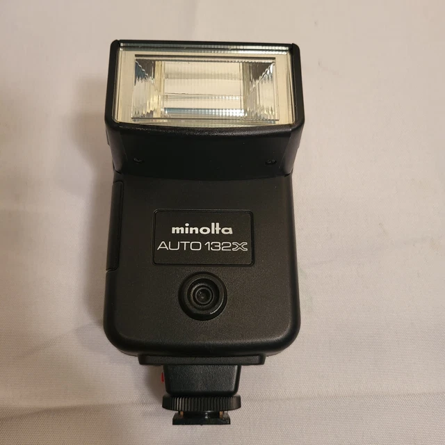 Minolta Auto 132x External Flash Speedlite for Film Cameras