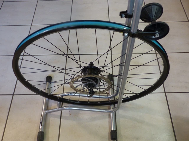 Laufrad 29 Zoll Mavic XM 319 Disc 32-Loch schwarz Nabendynamo Shimano DH-3D32-QR