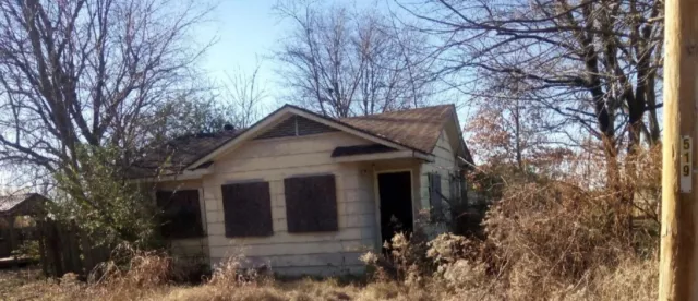 NO RESERVE! Poss Home/House Land for Sale 0.16 Acres/Lot Cheap Taxes Residential