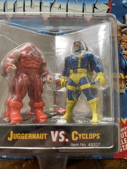 X-Men Steel Mutants Juggernaut vs Cyclops Die Cast Figures Sealed on Card 1994 2