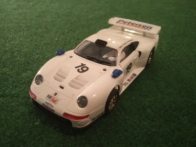 Ninco SLOT 1/32 Porsche 911 GT1 BLANCHE N°19 Mobil Petersen (Scalextric Carrera)