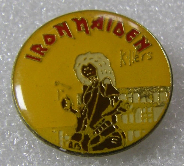 Distrigeek Pin's Iron Maiden Logo Métal Émaillé - Badge Broche Groupe Heavy Metal