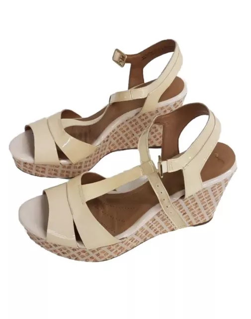 Clarks amelia roma hot sale