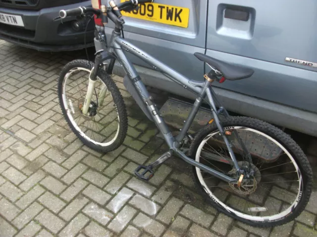 BIKE CARRERA KRAKEN 7005 T6 Mountain Bike 18