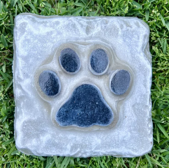 Concrete Paw Print Dog Cat Wall Hanging Garden Patio Pot Pet Memorial Plaque