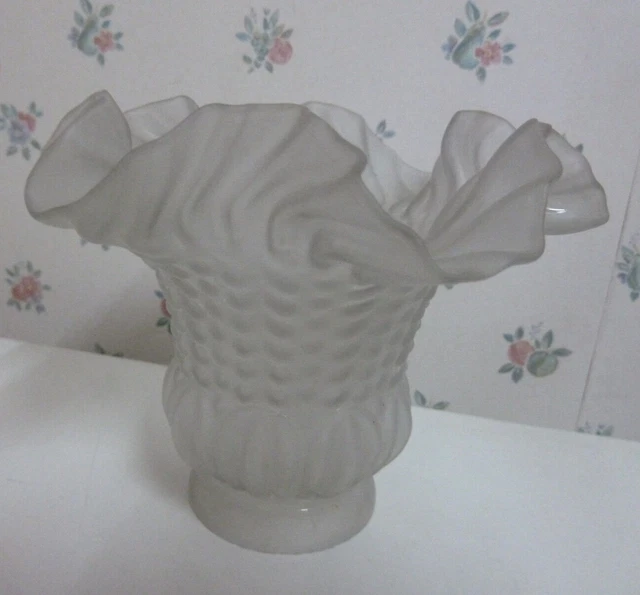 Ancienne Tulipe En Verre Dépoli - Style Fleur - Pour Applique Ou Lustre