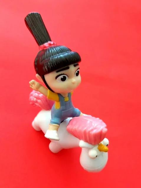 AGNES & UNICORN (DESPICABLE ME 3) 2017 McDONALDS HAPPY MEAL TOY