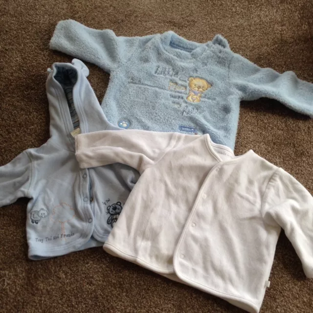 JOBLOT bundle of 16 pcs boys baby clothes fleeces ages  0 - 9 months (11)