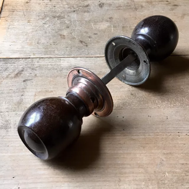 Pair Antique Victorian Wooden Door Knobs Handles Pull Mahogany Vintage Old Brass